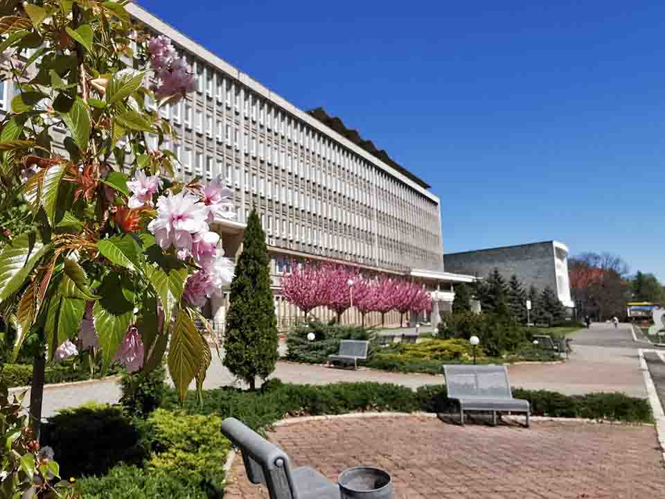 Університет ТUКЕ 3